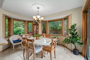 1820 Slater Ln, Burnsville, MN 55337 - Photo 9