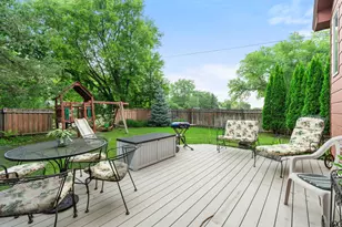 1820 Slater Ln, Burnsville, MN 55337 - Photo 37