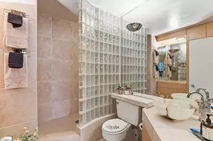 210 W Grant St, Minneapolis, MN 55403 - Photo 27