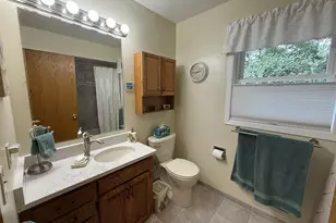 3901 Hampshire Ave N, Crystal, MN 55427 - Photo 9