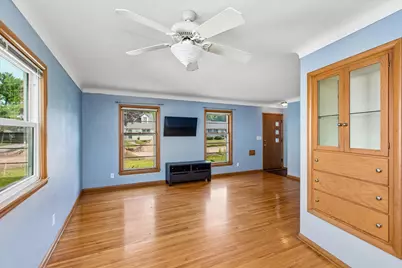 334 Emerson Avenue W, West Saint Paul, MN 55118 - Photo 13