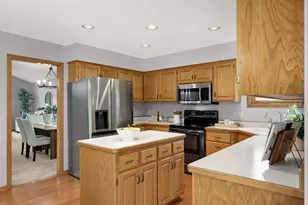 5410 Teakwood Ln N, Plymouth, MN 55442 - Photo 13