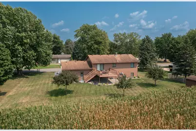 902 Park Lane, Belle Plaine, MN 56011 - Photo 3