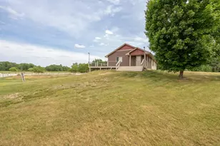 36115 Dolphin St NW, Princeton, MN 55371 - Photo 53