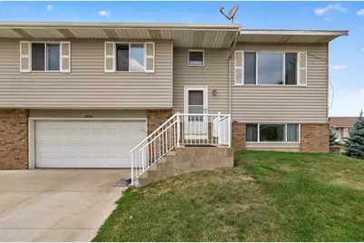 15894 Gooseberry Way, Apple Valley, MN 55124 - Photo 3
