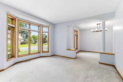 2413 Bridle Creek Trail, Chanhassen, MN 55317 - Photo 13