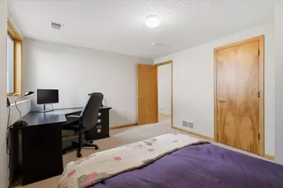 11137 Wyoming Road S, Bloomington, MN 55438 - Photo 33