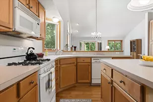 11137 Wyoming Road S, Bloomington, MN 55438 - Photo 15