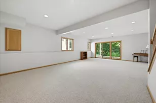 11137 Wyoming Road S, Bloomington, MN 55438 - Photo 9