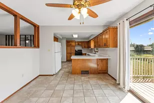 300 8th St NW, Plainview, MN 55964 - Photo 5
