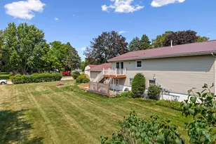 300 8th St NW, Plainview, MN 55964 - Photo 37