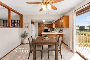 300 8th St NW, Plainview, MN 55964 - Photo 9