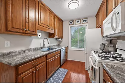 10840 Rockford Road #308, Plymouth, MN 55442 - Photo 9