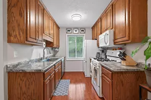 10840 Rockford Rd, Plymouth, MN 55442 - Photo 7