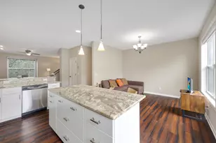 11330 Sand Castle Dr, Woodbury, MN 55129 - Photo 29
