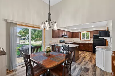 6043 Kalland Drive NE, Albertville, MN 55301 - Photo 7