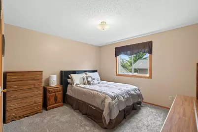 6043 Kalland Drive NE, Albertville, MN 55301 - Photo 13