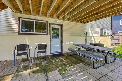 745 Dale Street SW, Hutchinson, MN 55350 - Photo 7