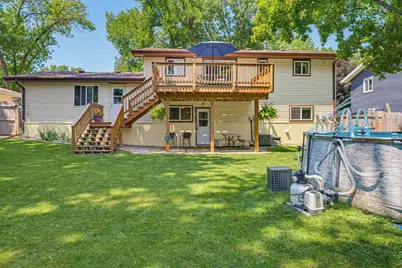 745 Dale Street SW, Hutchinson, MN 55350 - Photo 5