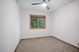 1688 Wedgewood Dr NE, Owatonna, MN 55060 - Photo 25