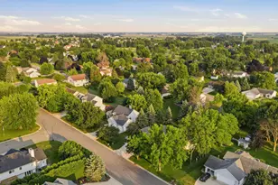 1688 Wedgewood Dr NE, Owatonna, MN 55060 - Photo 61