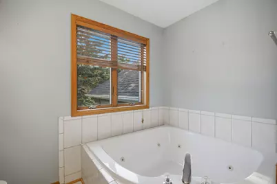 1688 Wedgewood Drive NE, Owatonna, MN 55060 - Photo 23