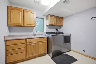 1688 Wedgewood Dr NE, Owatonna, MN 55060 - Photo 37