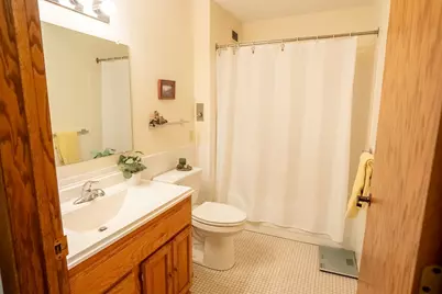 6615 Lake Shore Drive S #917, Richfield, MN 55423 - Photo 9