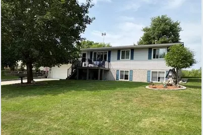 452 Kouwe Street NW, Hutchinson, MN 55350 - Photo 1