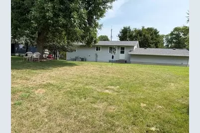 452 Kouwe Street NW, Hutchinson, MN 55350 - Photo 3