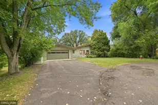 44 Miller Crest Ln, Saint Paul, MN 55106 - Photo 3