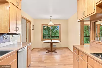 44 Miller Crest Lane, Saint Paul, MN 55106 - Photo 37