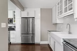 3301 Irving Ave S, Minneapolis, MN 55408 - Photo 7