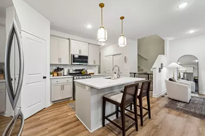 1307 Randolph Avenue, Saint Paul, MN 55105 - Photo 11