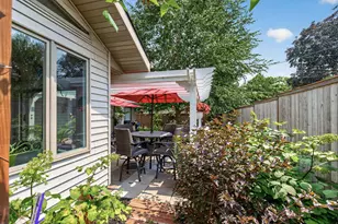 1601 E 82nd St, Bloomington, MN 55425 - Photo 39