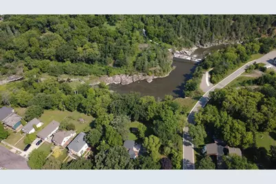 109 W Bridge Street, Redwood Falls, MN 56283 - Photo 5