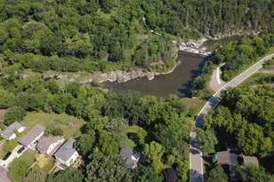 109 W Bridge St, Redwood Falls, MN 56283 - Photo 5