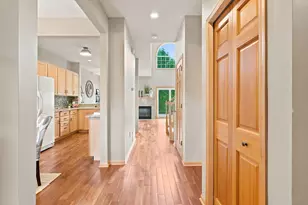 1971 Andrew Ct, Chanhassen, MN 55317 - Photo 3