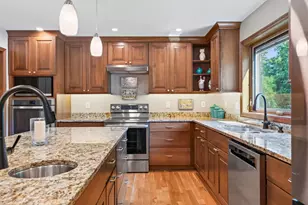 1817 W 59th St, Minneapolis, MN 55419 - Photo 7