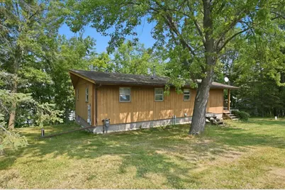 90520 Island Loop, Sturgeon Lake, MN 55783 - Photo 7
