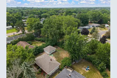 3947 Portland Avenue, White Bear Lake, MN 55110 - Photo 41