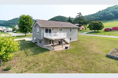 701 Spring Court, Brownsville, MN 55919 - Photo 29