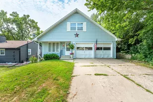 405 W Channing Ave, Fergus Falls, MN 56537 - Photo 1