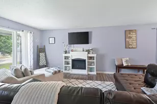405 W Channing Ave, Fergus Falls, MN 56537 - Photo 9
