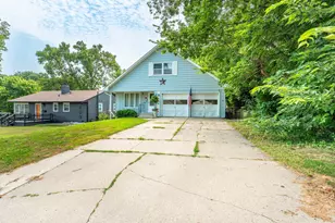 405 W Channing Ave, Fergus Falls, MN 56537 - Photo 3
