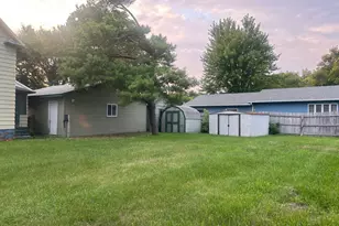 309 4th St W, Thief River Falls, MN 56701 - Photo 5