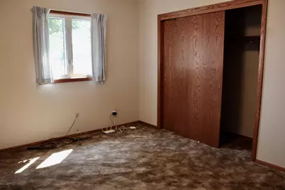 506 Lincoln Avenue W, Karlstad, MN 56732 - Photo 13