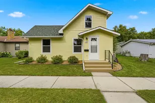 109 Kneale Ave S, Thief River Falls, MN 56701 - Photo 27