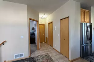 474 Bluebird Ln, Woodbury, MN 55125 - Photo 23