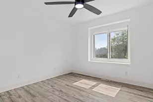 13629 Glasgow Ln, Apple Valley, MN 55124 - Photo 29
